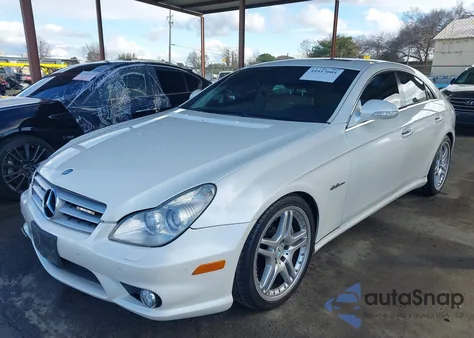 2007 Mercedes-Benz Cls 63 Amg z USA, uszkodzony, nr VIN WDDDJ77X77A110581